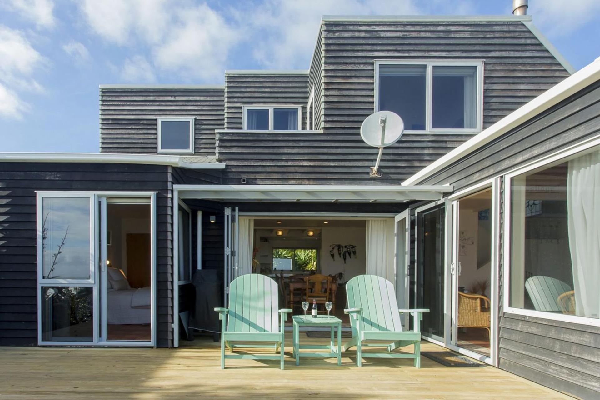 Chester Cottage Beachfront Oakura 외부 사진
