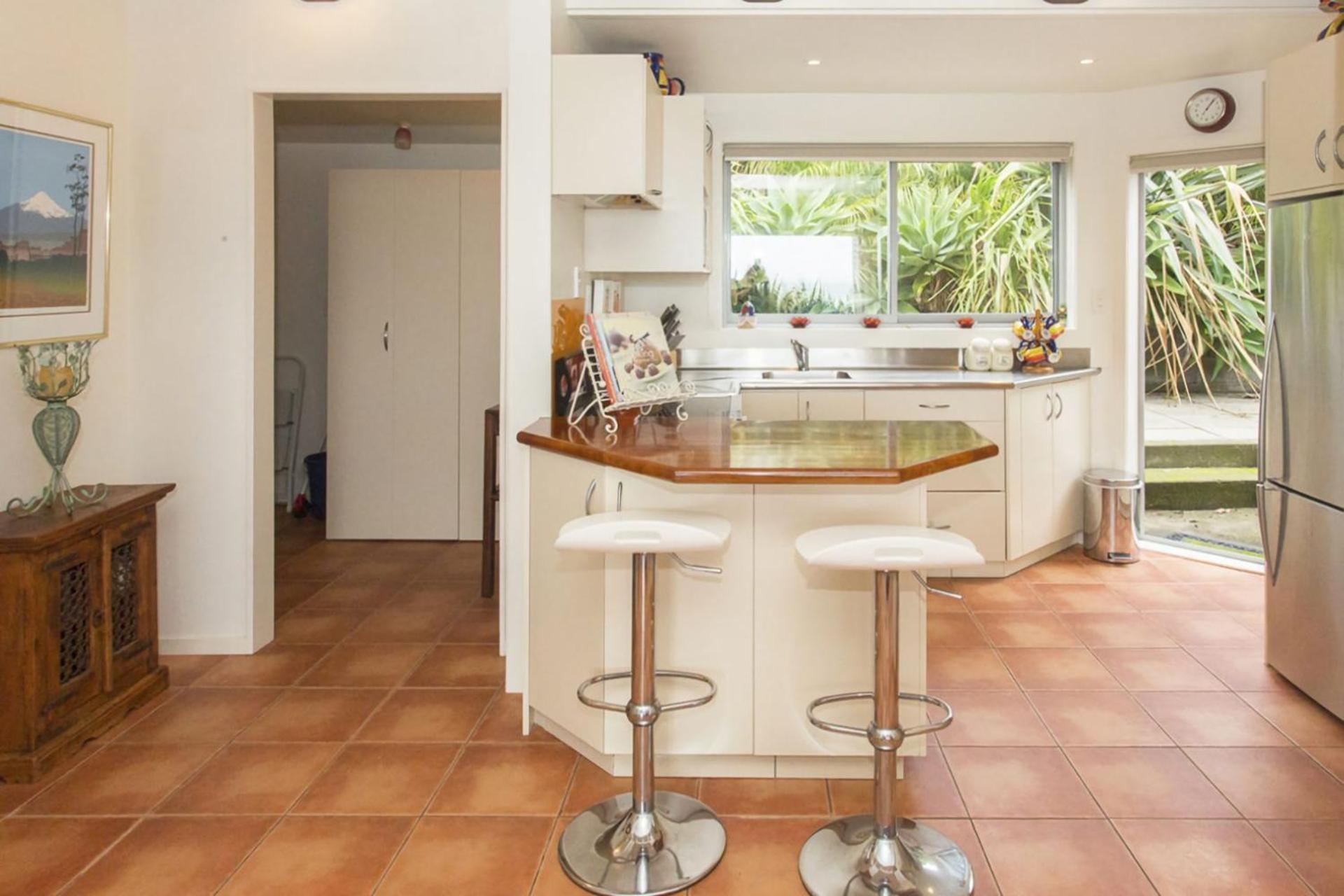 Chester Cottage Beachfront Oakura 외부 사진